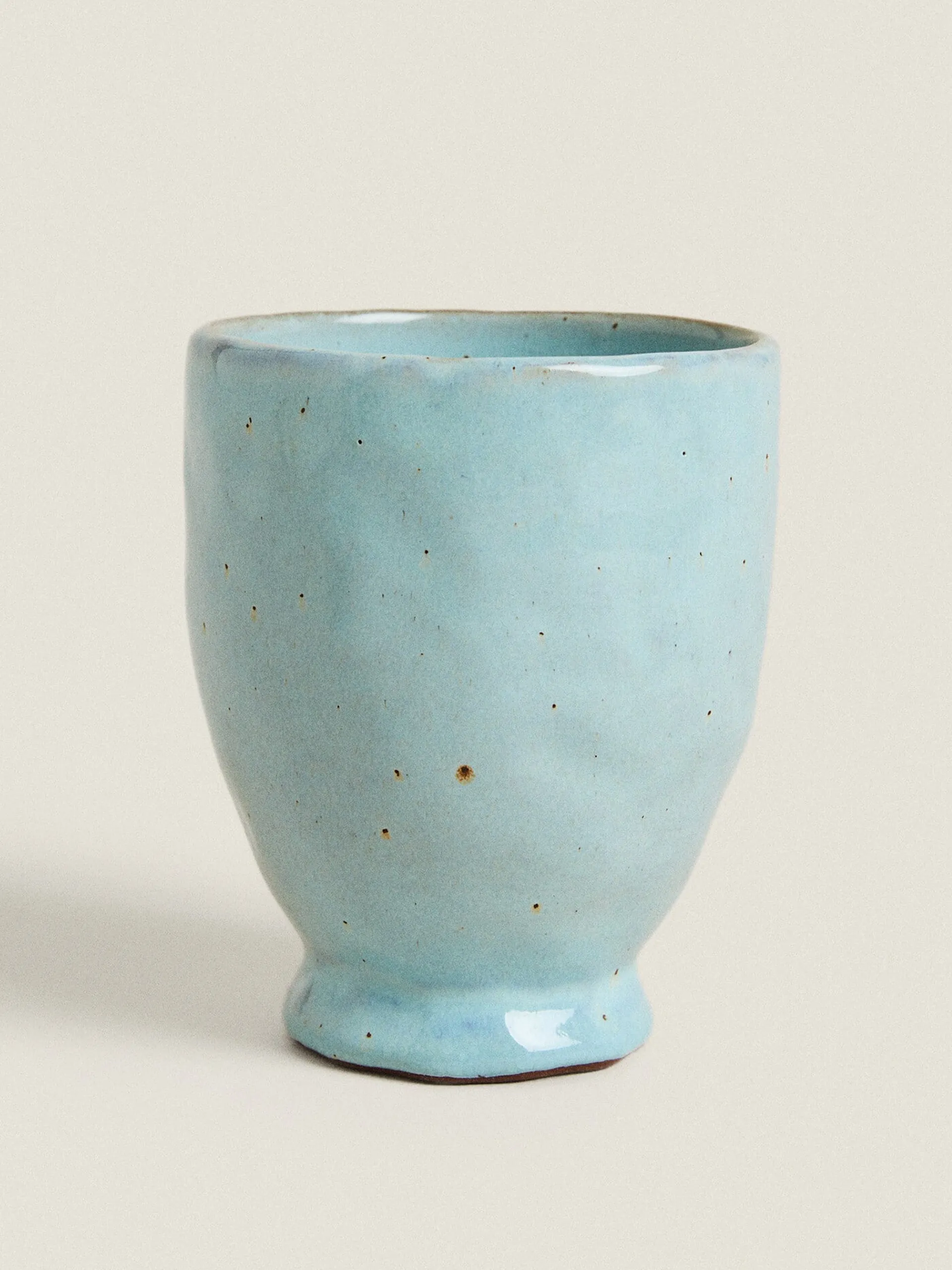 Blue ceramic toothbrush holder