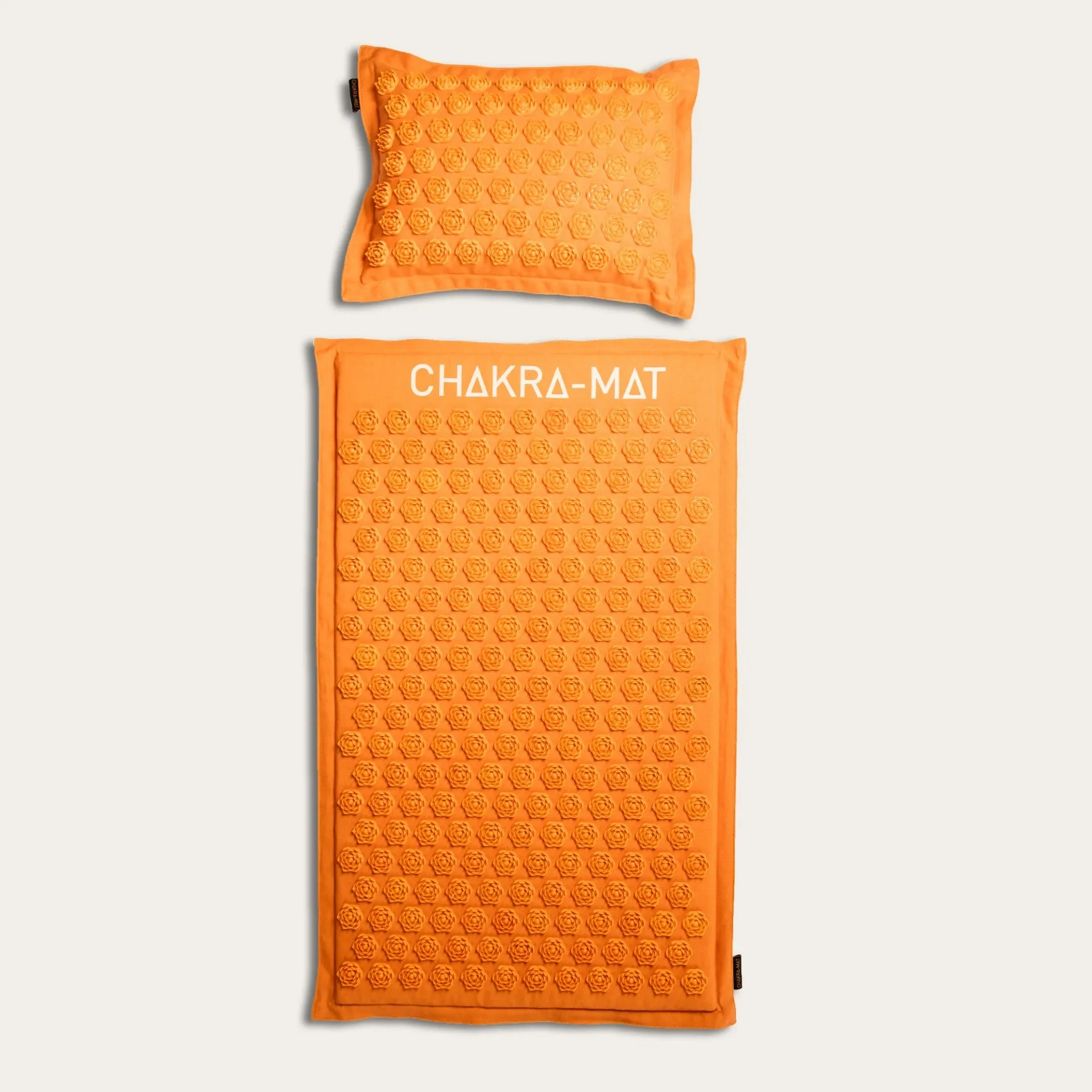 CHAKRA-MAT THE SAFFRON SET