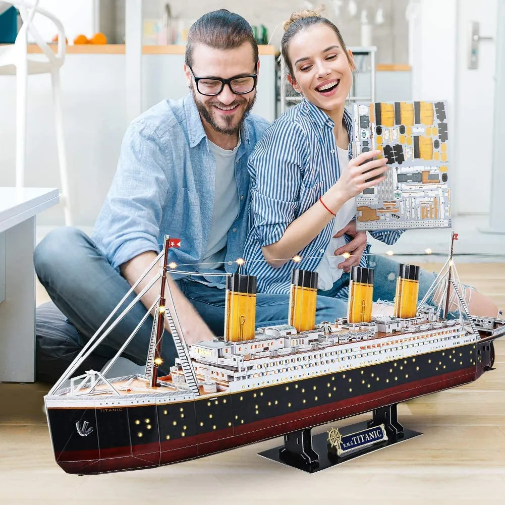 Cubicfun® 3D Puzzles 34.6" LED Titanic Ship