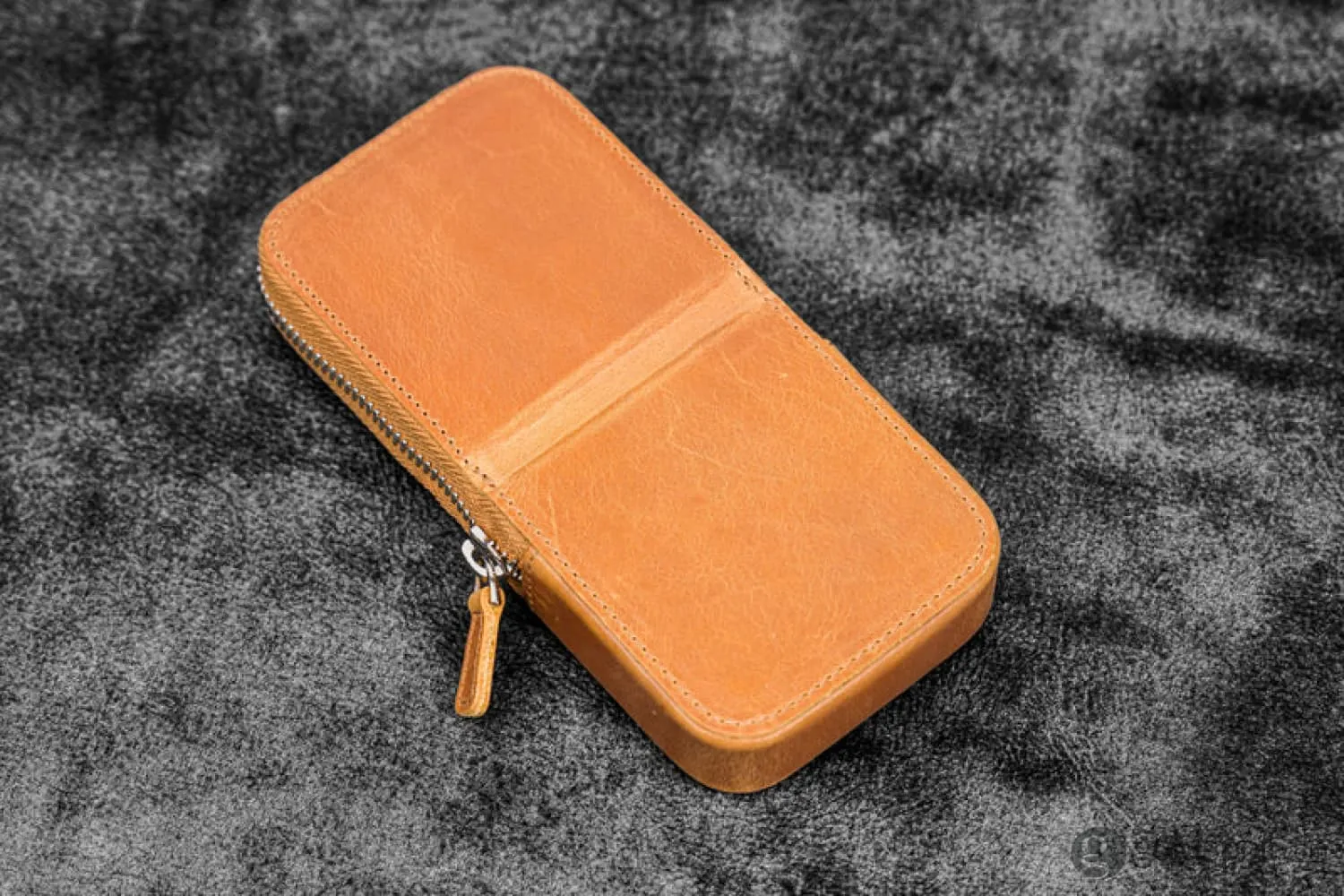 Galen Leather Zippered Magnum Opus Hard 3 Slots Pen Case in Crazy Horse Honey Ochre