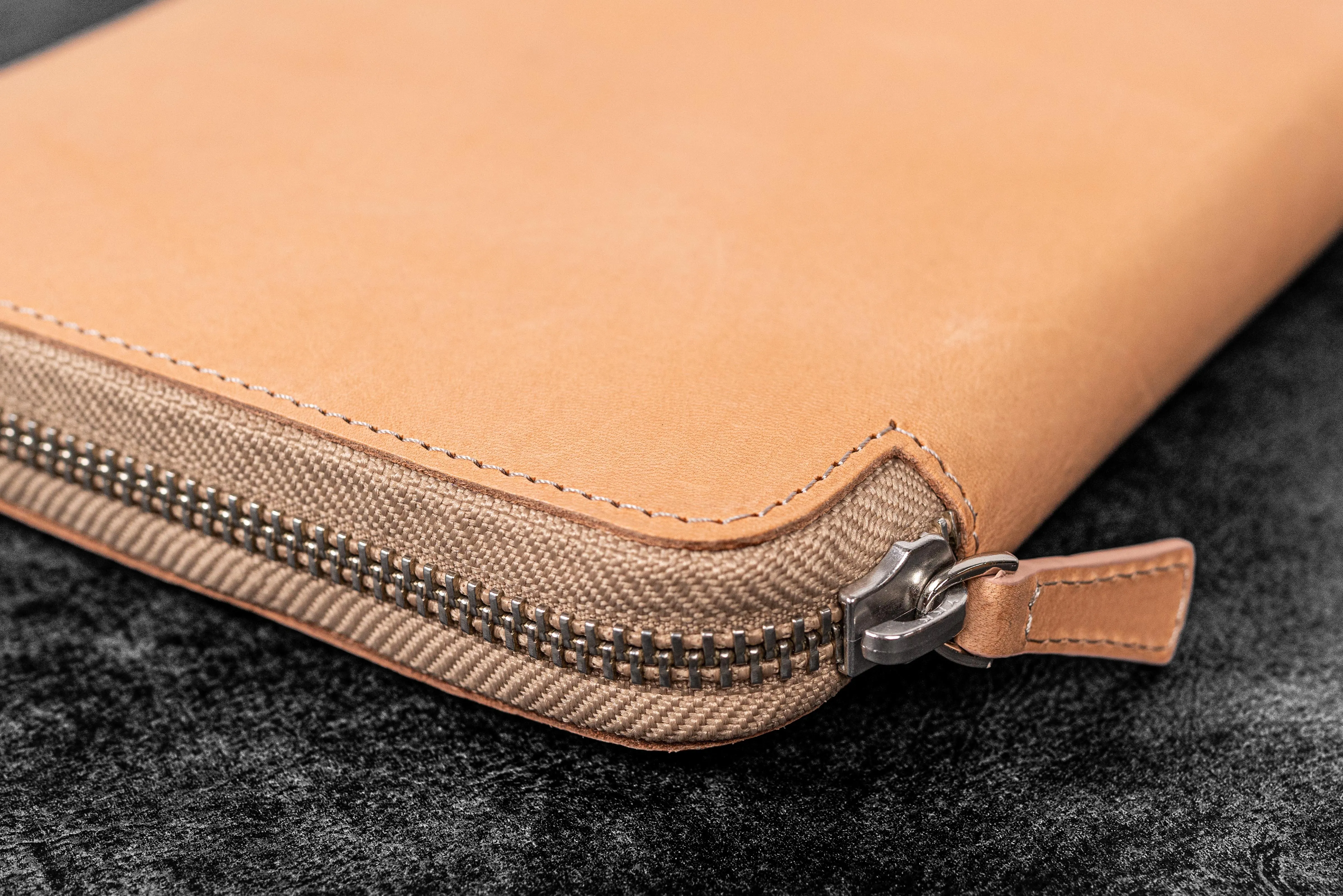 Leather Zippered 20 Slots Pen Case - Undyed Leather