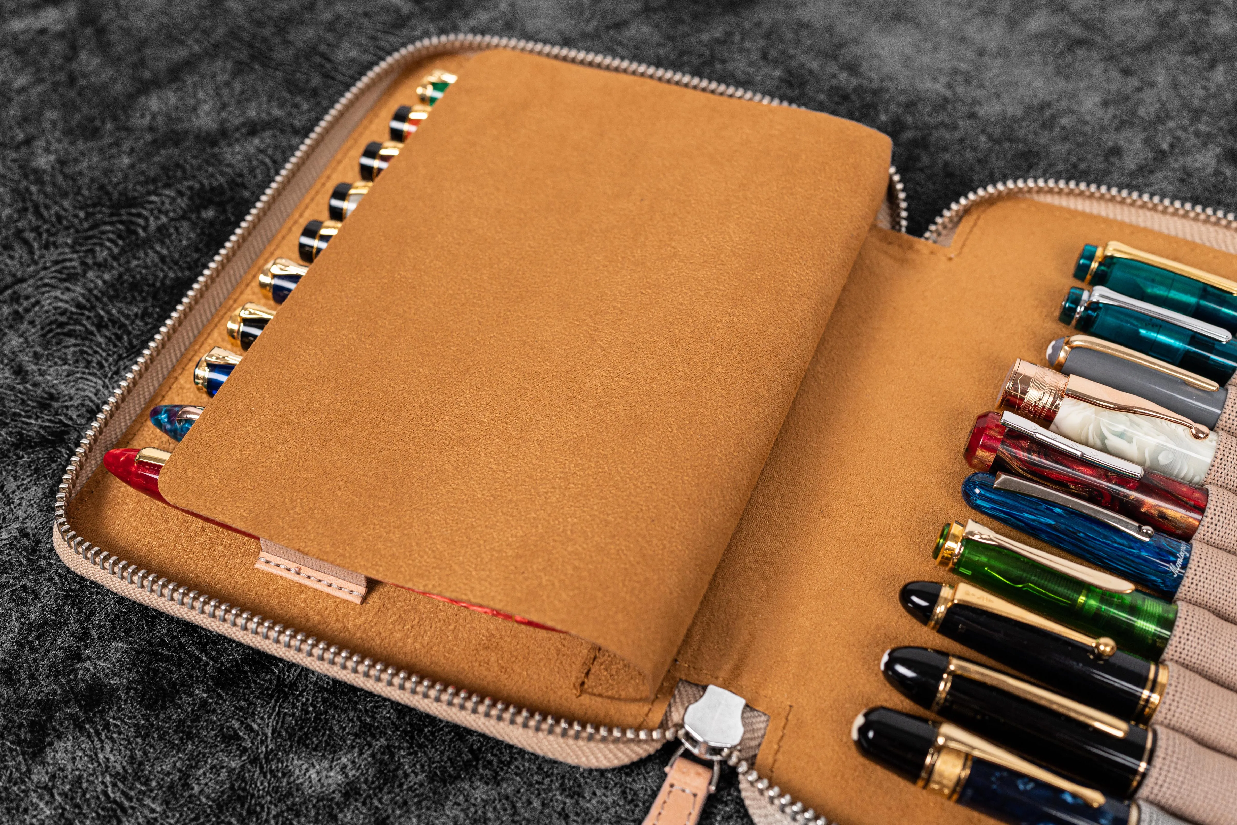 Leather Zippered 20 Slots Pen Case - Undyed Leather