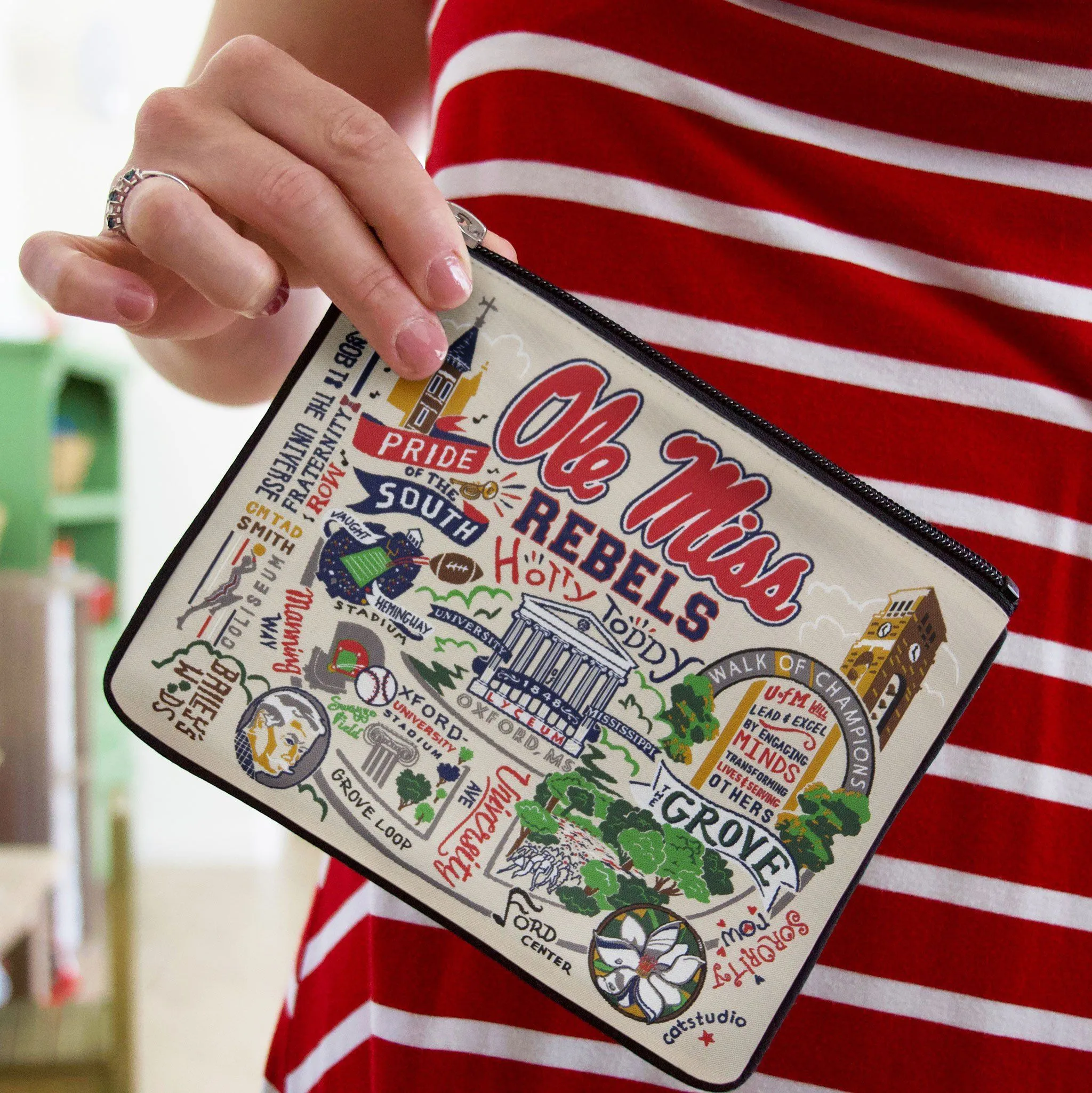 Mississippi, University of (Ole Miss) Collegiate Zip Pouch